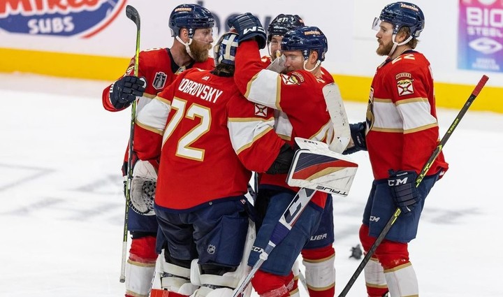 Barbašev či Bobrovskij majú smolu. Stanley Cup sa do Ruska nedostane